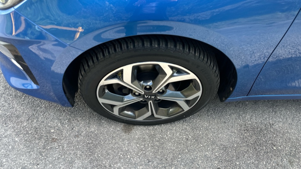 Kia Ceed 1.4T GDi ISG Blue Edition 5dr Petrol Hatchback - Image 48