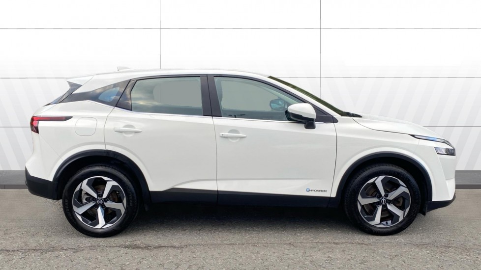 Nissan Qashqai 1.5 E-Power Acenta Premium 5dr Auto Hybrid Hatchback - Image 5