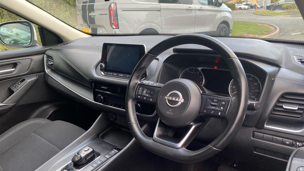 Nissan Qashqai 1.5 E-Power Acenta Premium 5dr Auto Hybrid Hatchback - Image 11