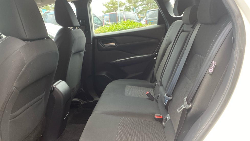 Nissan Qashqai 1.5 E-Power Acenta Premium 5dr Auto Hybrid Hatchback - Image 16