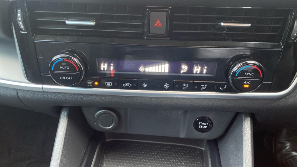Nissan Qashqai 1.5 E-Power Acenta Premium 5dr Auto Hybrid Hatchback - Image 29