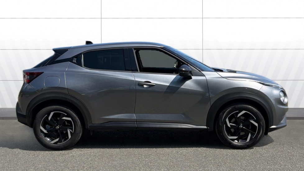 Nissan Juke 1.0 DiG-T 114 N-Connecta 5dr Petrol Hatchback - Image 5