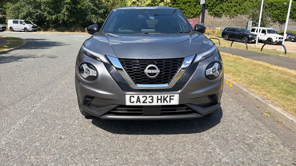 Nissan Juke 1.0 DiG-T 114 N-Connecta 5dr Petrol Hatchback - Image 30