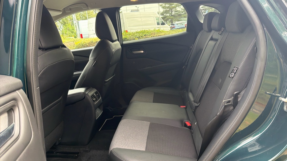 Nissan Qashqai 1.5 E-Power N-Connecta 5dr Auto Hybrid Hatchback - Image 16