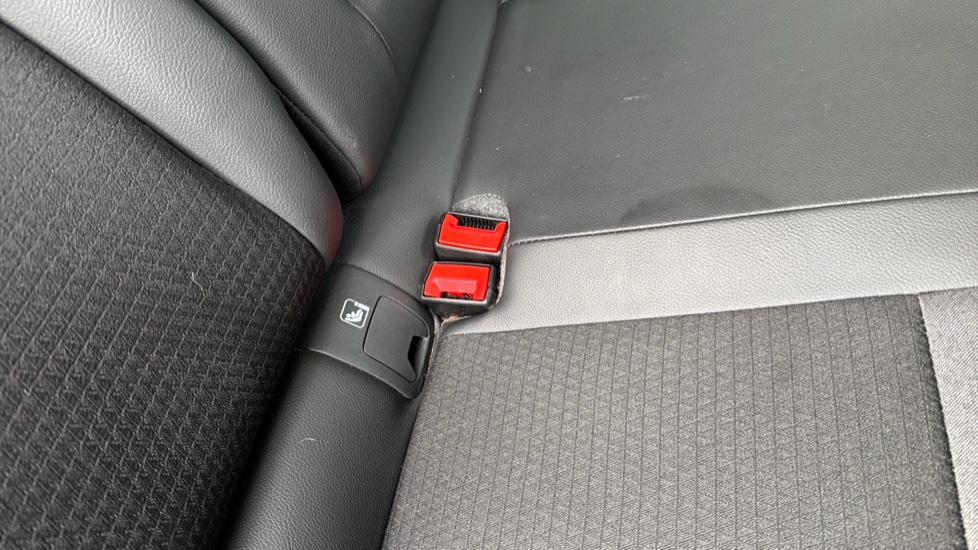 Nissan Qashqai 1.5 E-Power N-Connecta 5dr Auto Hybrid Hatchback - Image 17