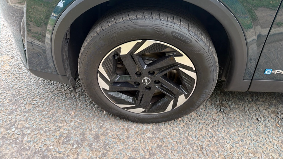 Nissan Qashqai 1.5 E-Power N-Connecta 5dr Auto Hybrid Hatchback - Image 38