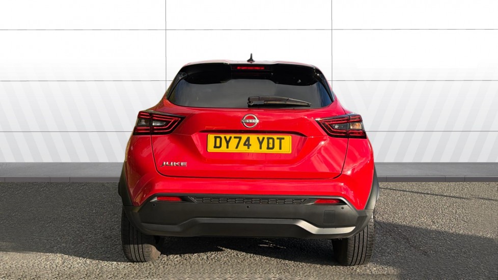 Nissan Juke 1.0 DiG-T N-Connecta 5dr DCT Petrol Hatchback - Image 6
