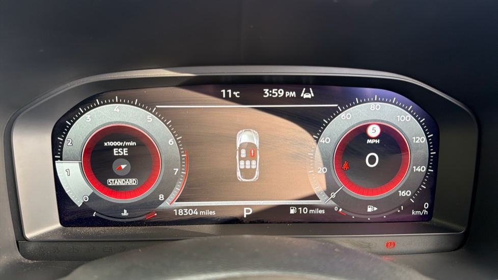Nissan Juke 1.0 DiG-T N-Connecta 5dr DCT Petrol Hatchback - Image 18