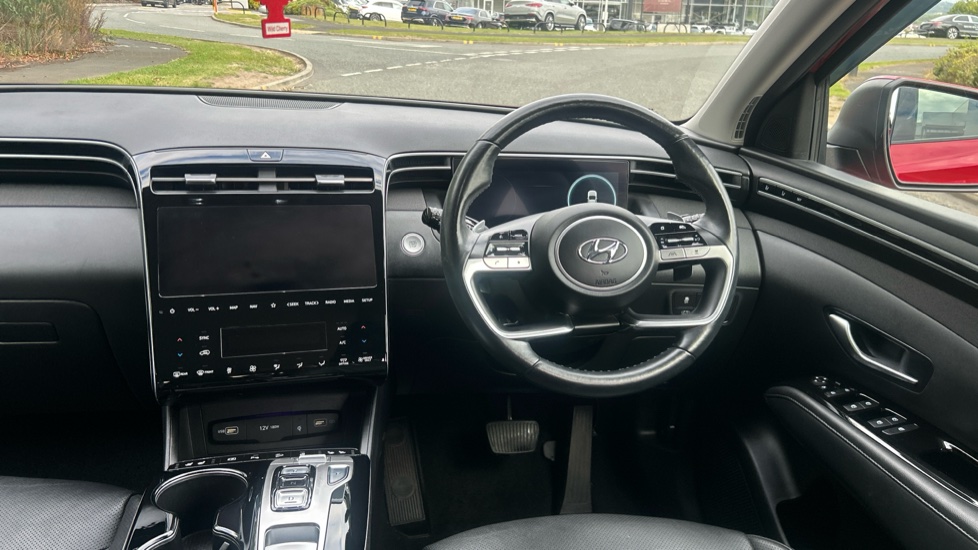 Hyundai TUCSON 1.6 TGDi Hybrid 230 Ultimate 5dr 2WD Auto Hybrid Estate - Image 9
