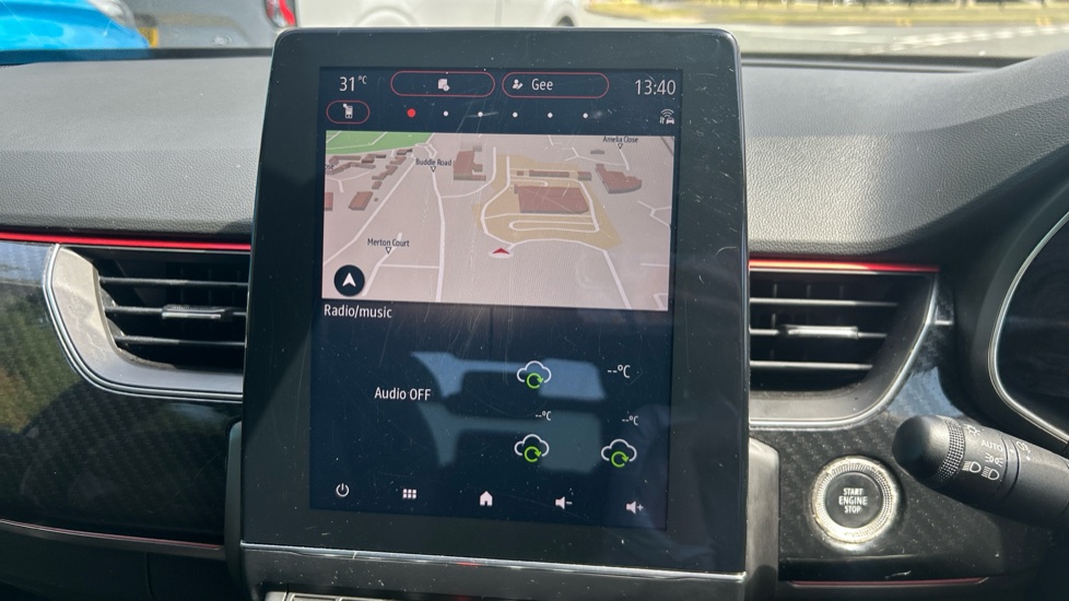 Renault Arkana 1.6 E-TECH Hybrid 145 R.S. Line 5dr Auto Hybrid Estate - Image 12