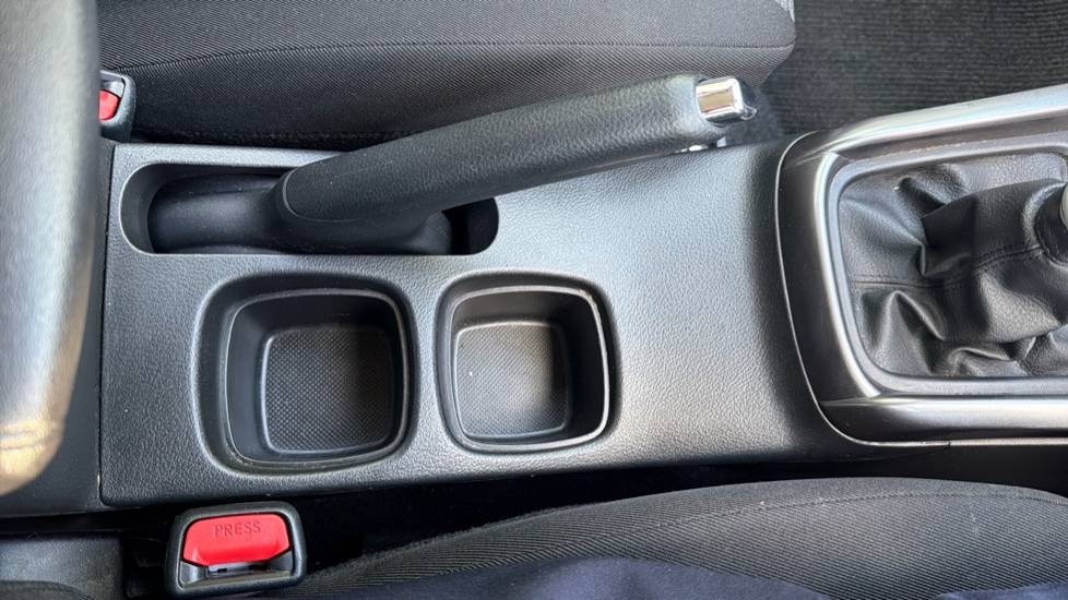 Suzuki S-Cross 1.4 Boosterjet 48V Hybrid Motion 5dr Petrol Hatchback - Image 27