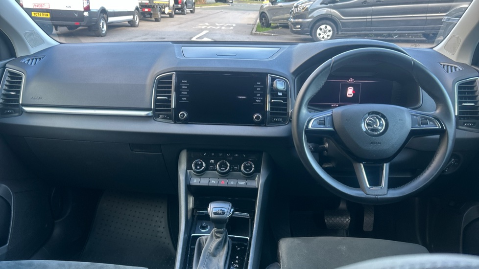 Skoda Karoq 1.5 TSI SE L 5dr DSG Petrol Estate - Image 10