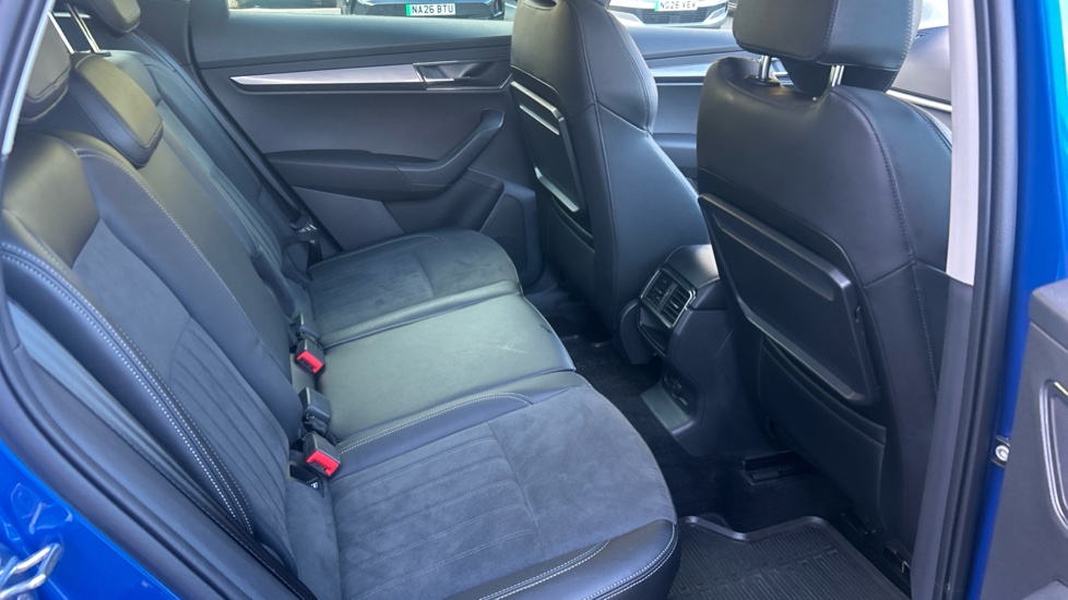 Skoda Karoq 1.5 TSI SE L 5dr DSG Petrol Estate - Image 16