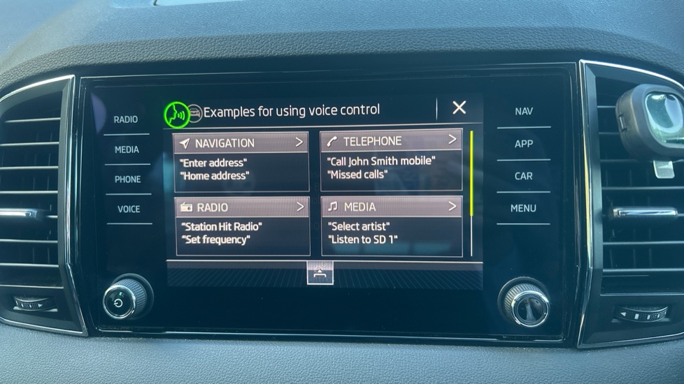 Skoda Karoq 1.5 TSI SE L 5dr DSG Petrol Estate - Image 34