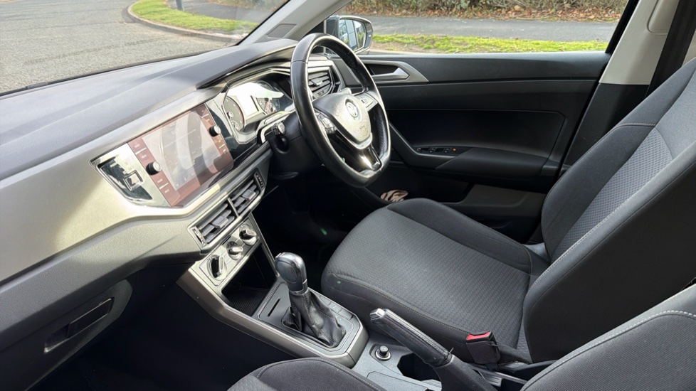Volkswagen Polo 1.0 TSI 95 SE 5dr DSG Petrol Hatchback - Image 9