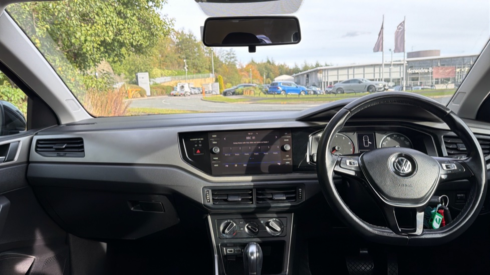 Volkswagen Polo 1.0 TSI 95 SE 5dr DSG Petrol Hatchback - Image 10