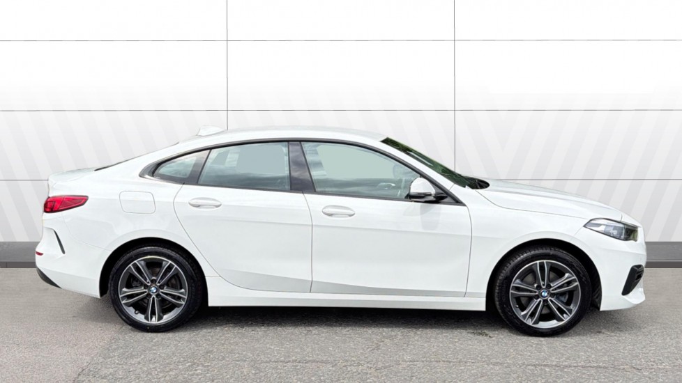 BMW 2 Series 218i [136] Sport 4dr [Live Cockpit Professional] Petrol Saloon - Image 5
