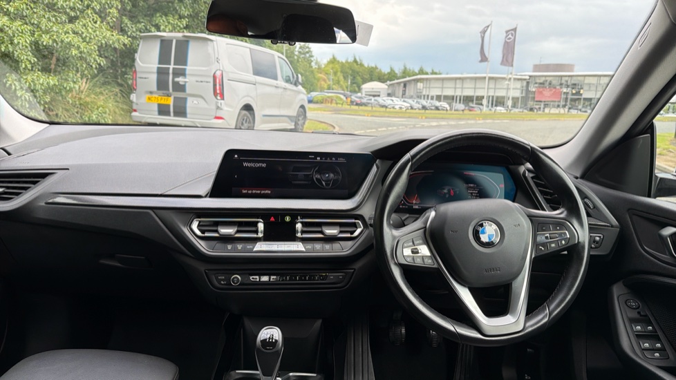 BMW 2 Series 218i [136] Sport 4dr [Live Cockpit Professional] Petrol Saloon - Image 10