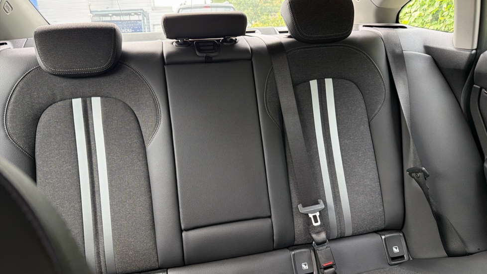 BMW 2 Series 218i [136] Sport 4dr [Live Cockpit Professional] Petrol Saloon - Image 15