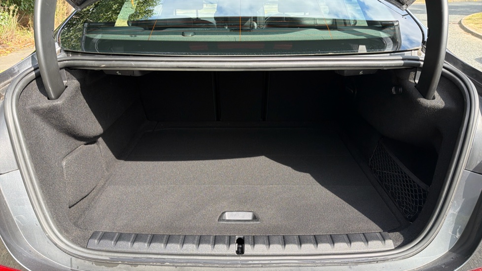 BMW 2 Series 218i [136] M Sport 4dr Petrol Saloon - Image 4