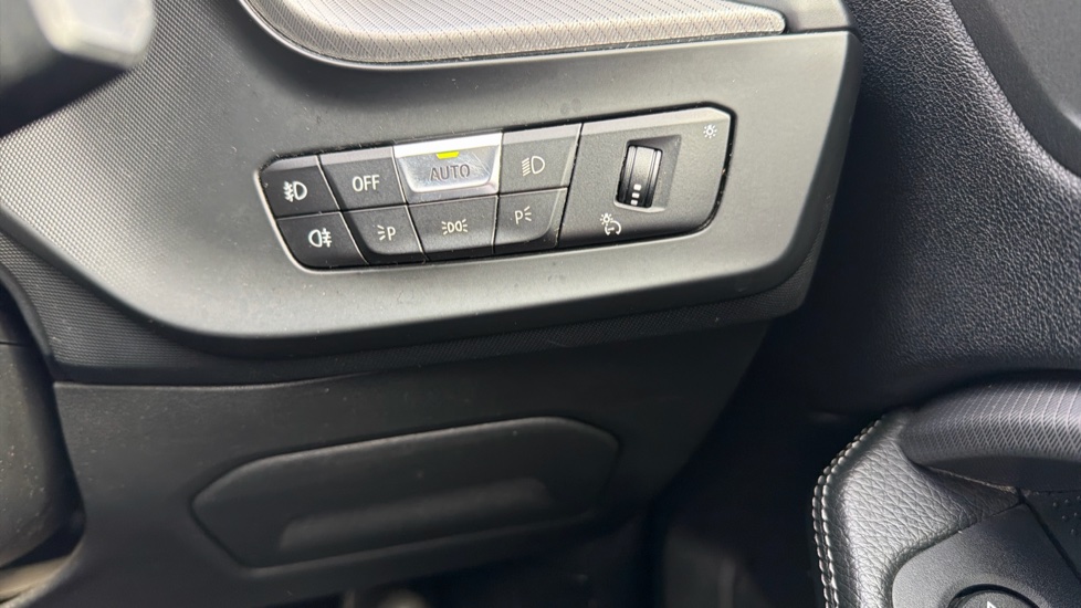 BMW 2 Series 218i [136] M Sport 4dr Petrol Saloon - Image 24
