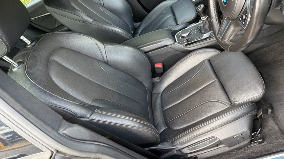 BMW 2 Series 218i [136] M Sport 4dr Petrol Saloon - Image 32