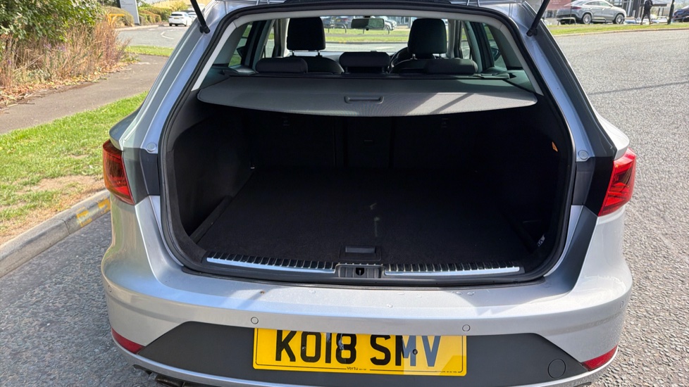 SEAT Leon 1.4 TSI 125 FR Technology 5dr Petrol Estate - Image 4