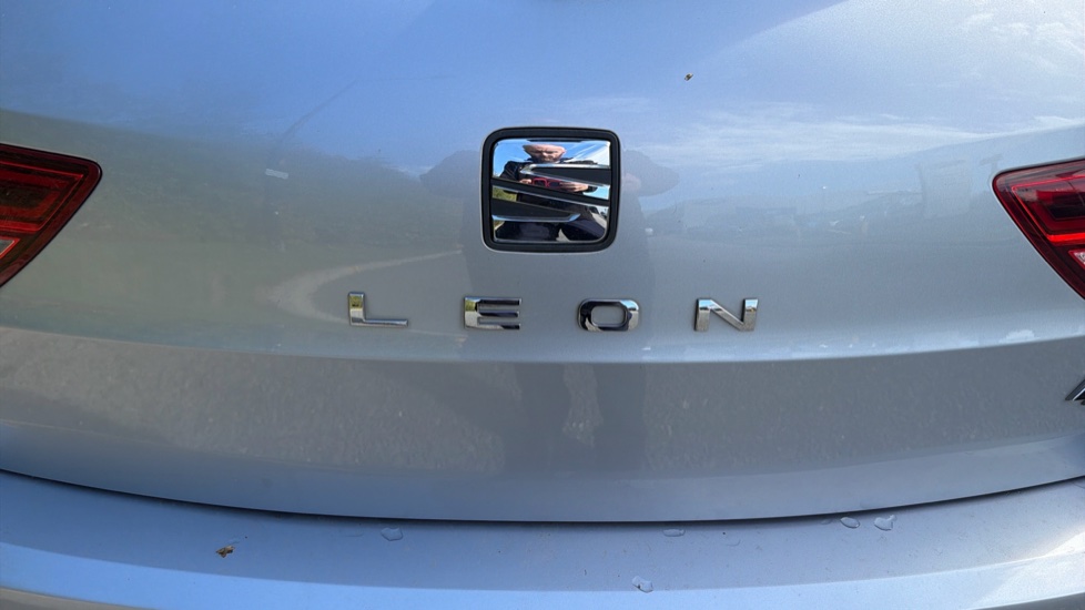 SEAT Leon 1.4 TSI 125 FR Technology 5dr Petrol Estate - Image 8