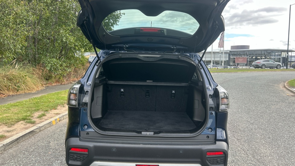 Suzuki S-Cross 1.4 Boosterjet 48V Hybrid Motion 5dr Petrol Hatchback - Image 4