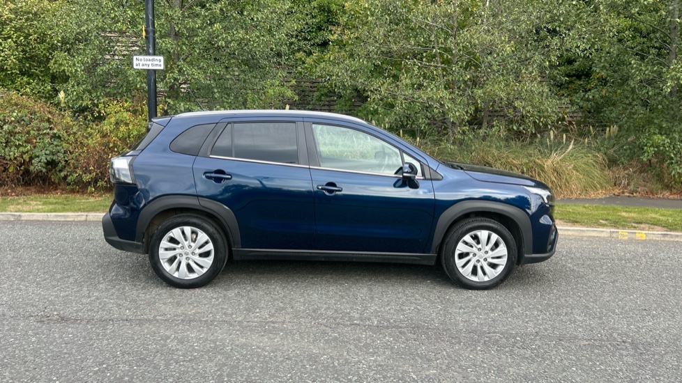 Suzuki S-Cross 1.4 Boosterjet 48V Hybrid Motion 5dr Petrol Hatchback - Image 5