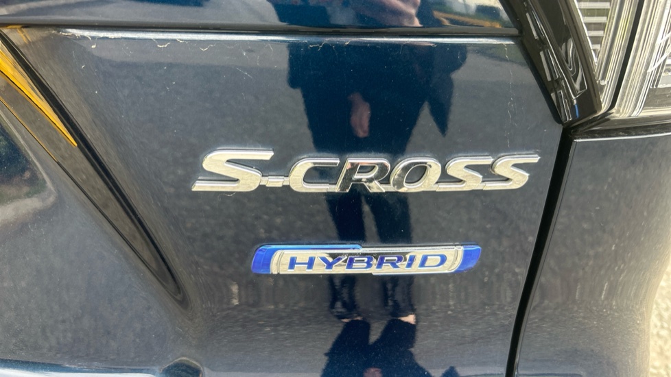 Suzuki S-Cross 1.4 Boosterjet 48V Hybrid Motion 5dr Petrol Hatchback - Image 22