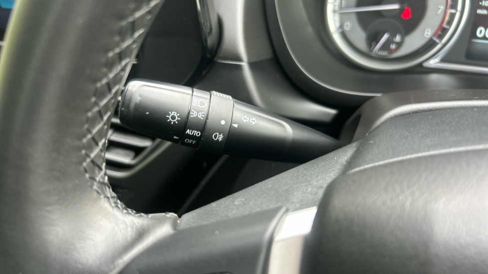 Suzuki S-Cross 1.4 Boosterjet 48V Hybrid Motion 5dr Petrol Hatchback - Image 29