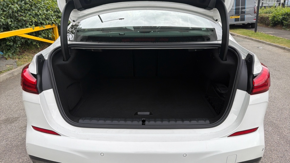BMW 2 Series 218i [136] M Sport 4dr Petrol Saloon - Image 4