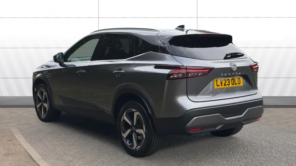 Nissan Qashqai 1.3 DiG-T MH N-Connecta 5dr Petrol Hatchback - Image 2