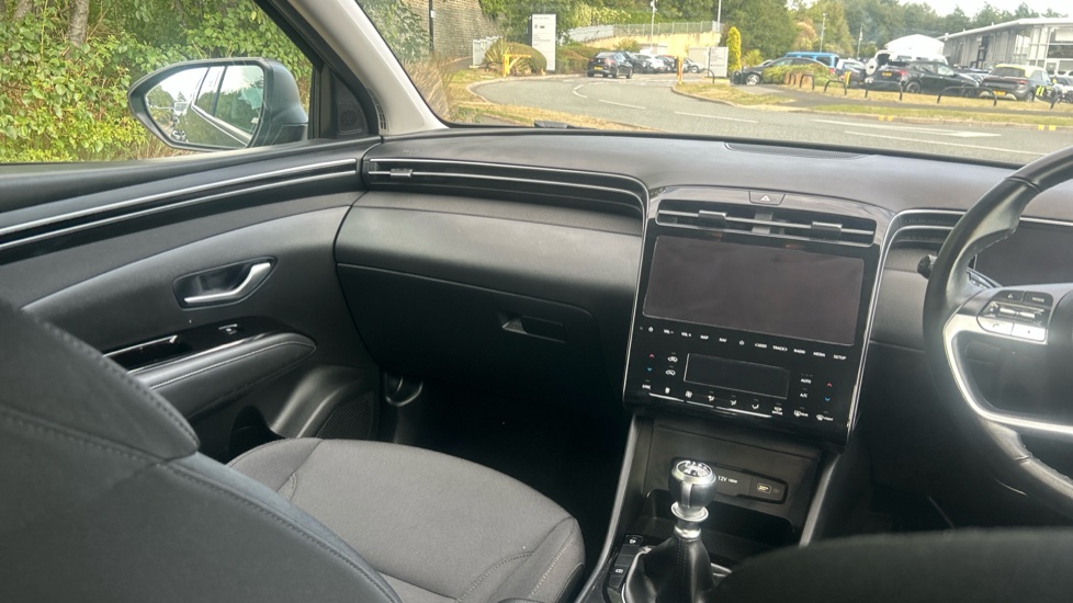 Hyundai TUCSON 1.6 TGDi SE Connect 5dr 2WD Petrol Estate - Image 14