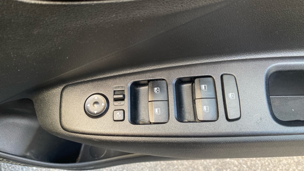 Hyundai i10 1.0 T-GDi N Line 5dr Petrol Hatchback - Image 24