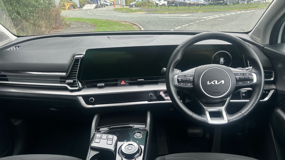 Kia Sportage 1.6T GDi PHEV 3 5dr Auto AWD Estate - Image 10