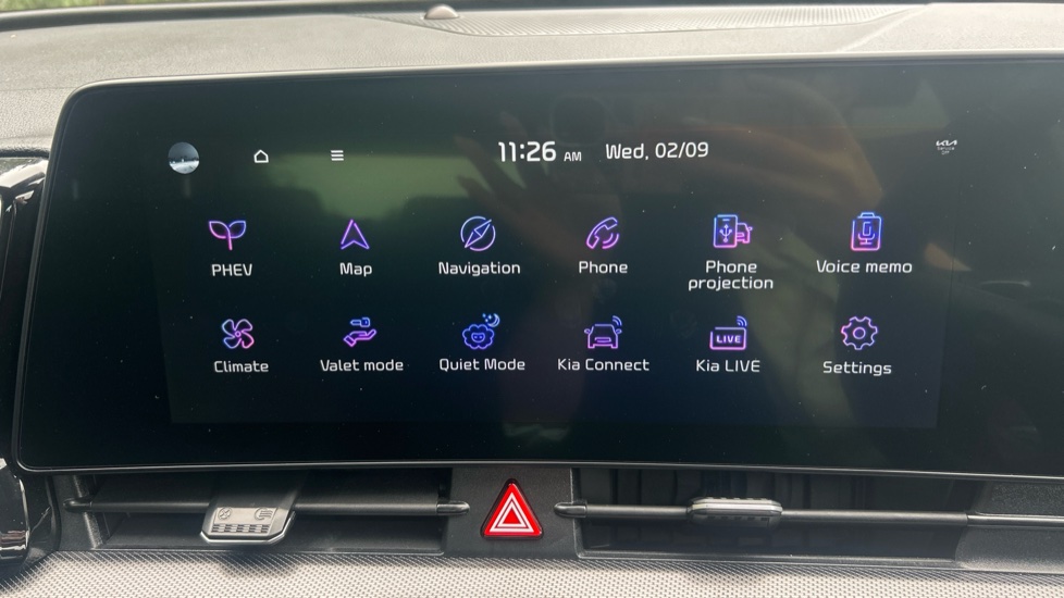 Kia Sportage 1.6T GDi PHEV 3 5dr Auto AWD Estate - Image 35