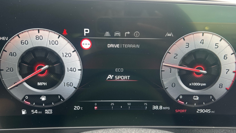 Kia Sportage 1.6T GDi PHEV 3 5dr Auto AWD Estate - Image 39
