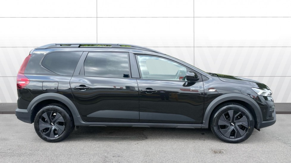 Dacia Jogger 1.0 TCe Expression 5dr Petrol Estate - Image 5