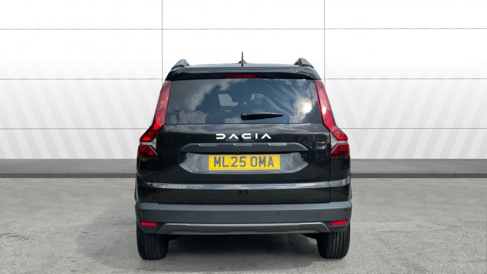 Dacia Jogger 1.0 TCe Expression 5dr Petrol Estate - Image 6
