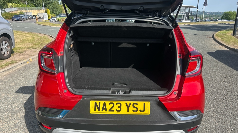 Renault Captur 1.6 E-Tech full hybrid 145 Techno 5dr Auto Hybrid Hatchback - Image 4
