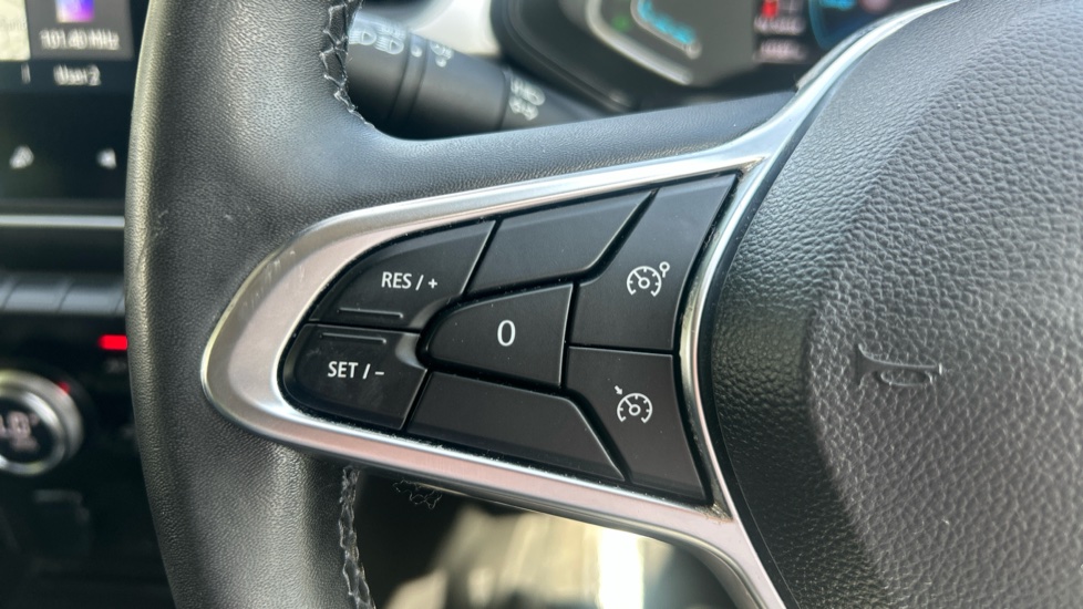 Renault Captur 1.6 E-Tech full hybrid 145 Techno 5dr Auto Hybrid Hatchback - Image 23