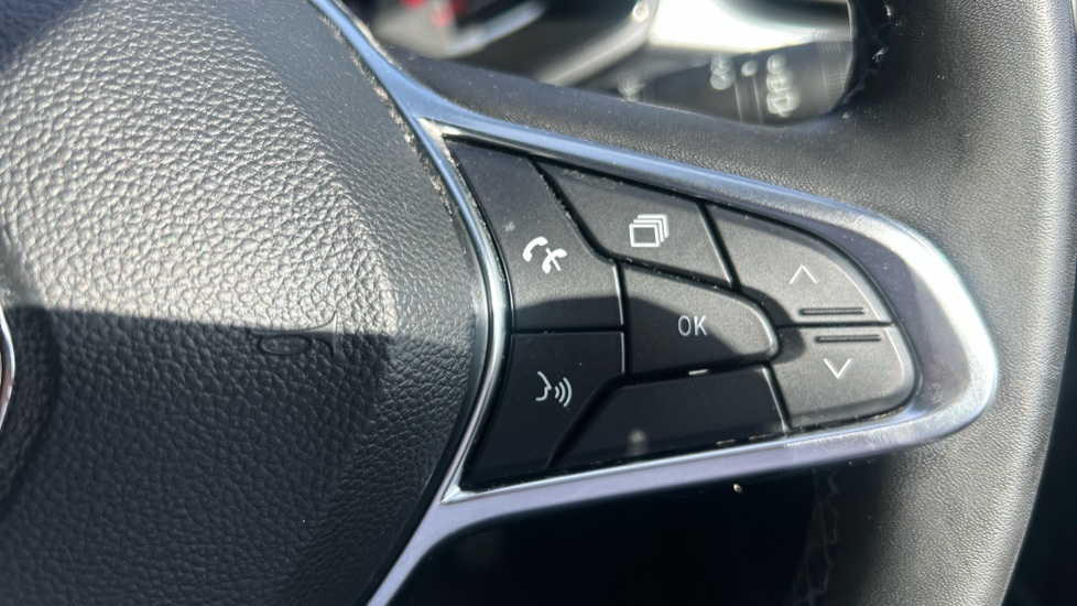 Renault Captur 1.6 E-Tech full hybrid 145 Techno 5dr Auto Hybrid Hatchback - Image 24