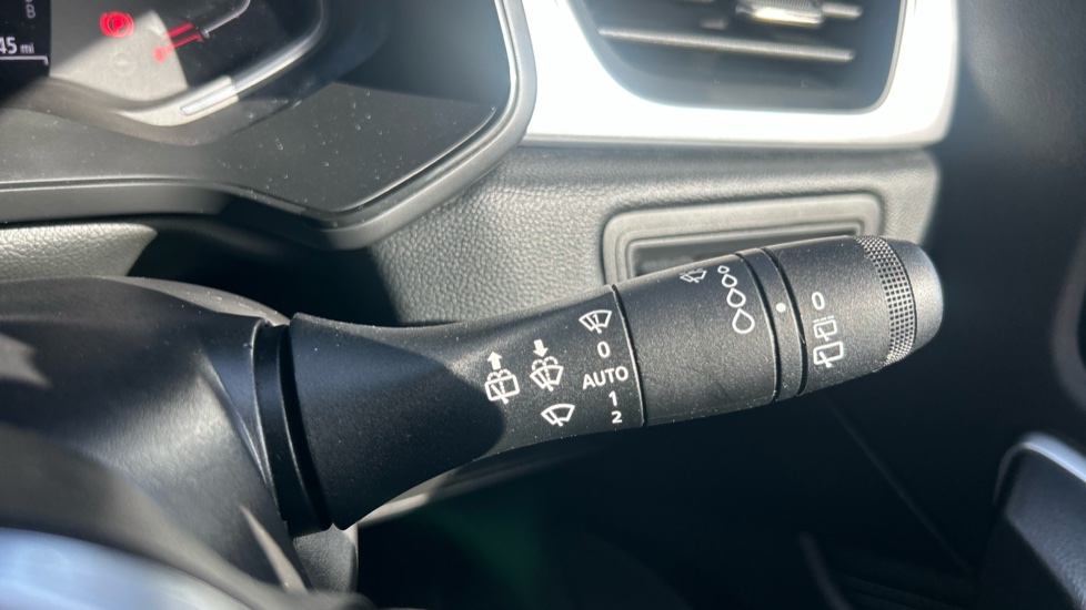 Renault Captur 1.6 E-Tech full hybrid 145 Techno 5dr Auto Hybrid Hatchback - Image 28