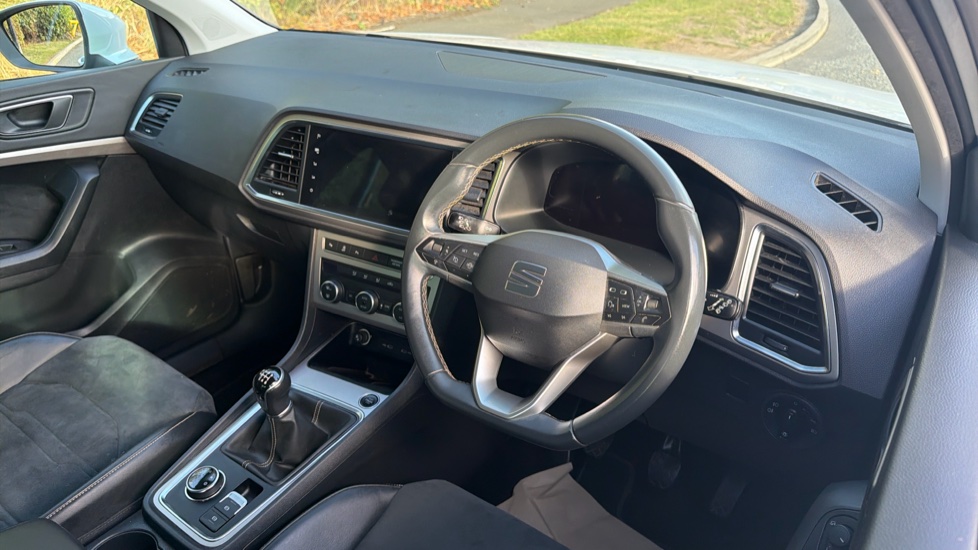 SEAT Ateca 1.5 TSI EVO Xperience 5dr Petrol Estate - Image 11