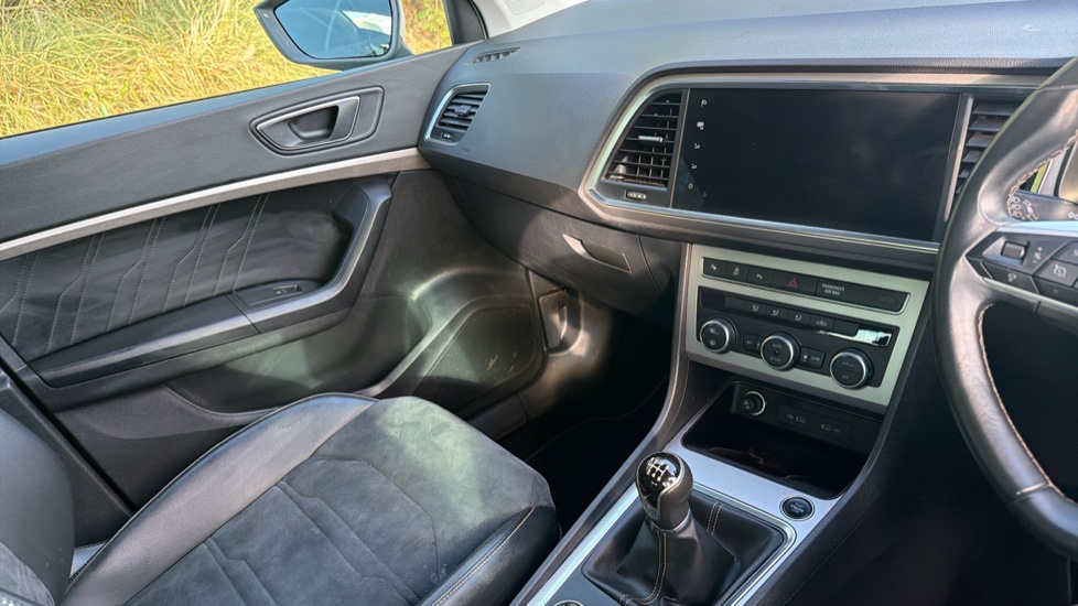 SEAT Ateca 1.5 TSI EVO Xperience 5dr Petrol Estate - Image 14