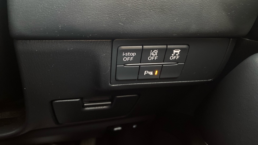 Mazda 6 2.2d Sport Nav+ 4dr Diesel Saloon - Image 28
