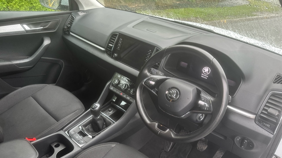 Skoda Karoq 1.0 TSI SE Drive 5dr Petrol Estate - Image 11