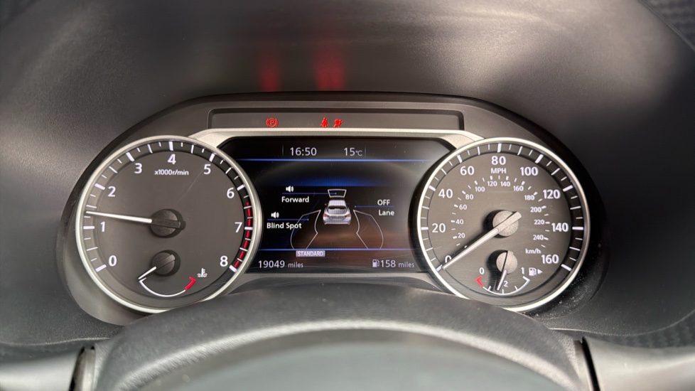 Nissan Juke 1.0 DiG-T 114 Tekna+ 5dr Petrol Hatchback - Image 18